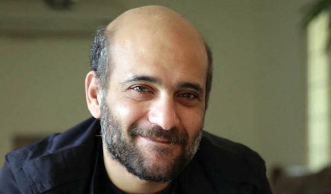 رامي شعث يكشف ظروف سجنه في مصر، ويقول: رسالة السلطة بسيطة “إذا فتحت فمك انتهى أمرك”