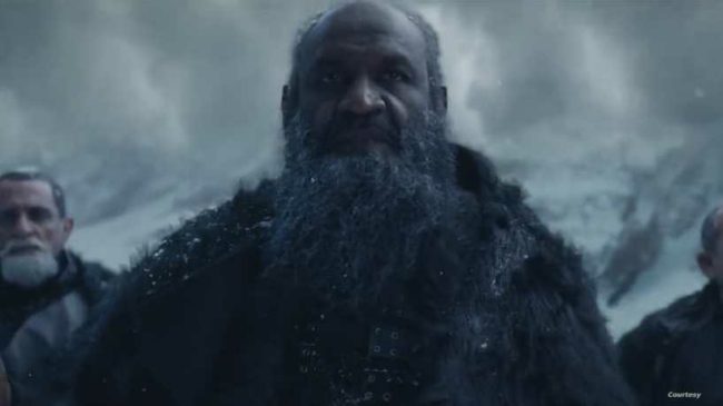 إمام المسجد الحرام السابق يثير جدلاً واسعاً مجدداً.. ظهر في إعلان ترويجي ثانٍ لـ”موسم الرياض” (فيديو)