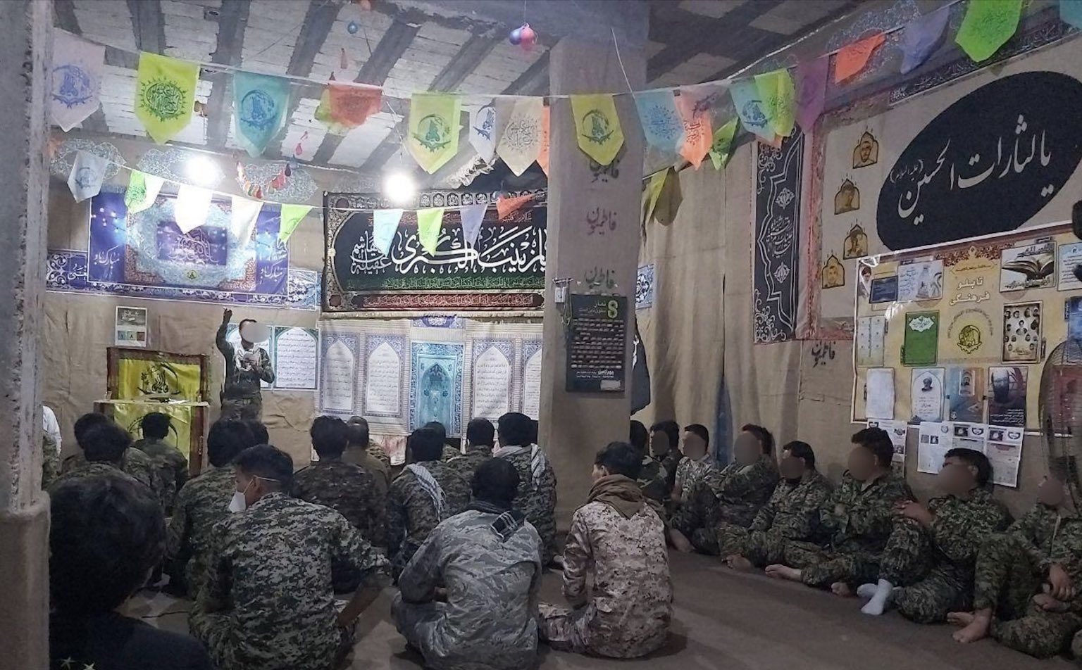 “لديها نفوذ أكبر من الجيش”.. إيران ترسي جذورها في دير الزور وتتفوق على نظام الأسد بتجنيد المقاتلين