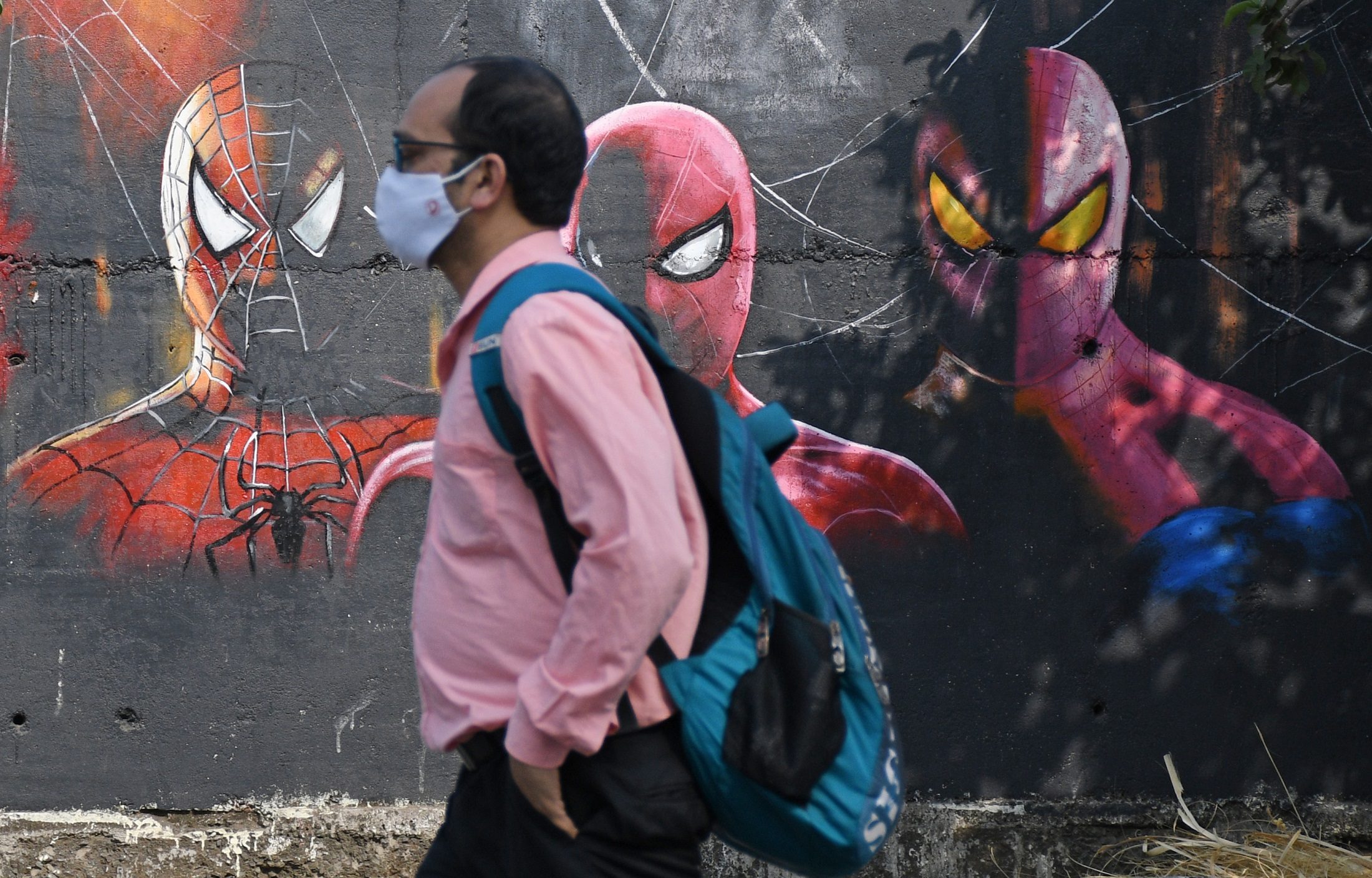 الرجل العنكبوت سبايدرمان