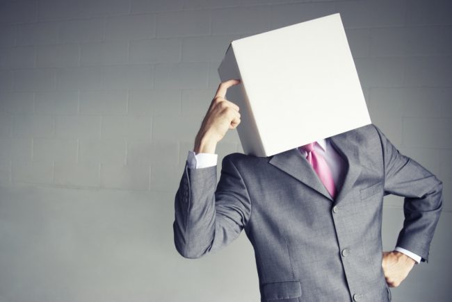 منها الأساور المطاطية ولعبة سلينكي.. أشهر 10 ابتكارات غبية حققت ملايين الدولارات