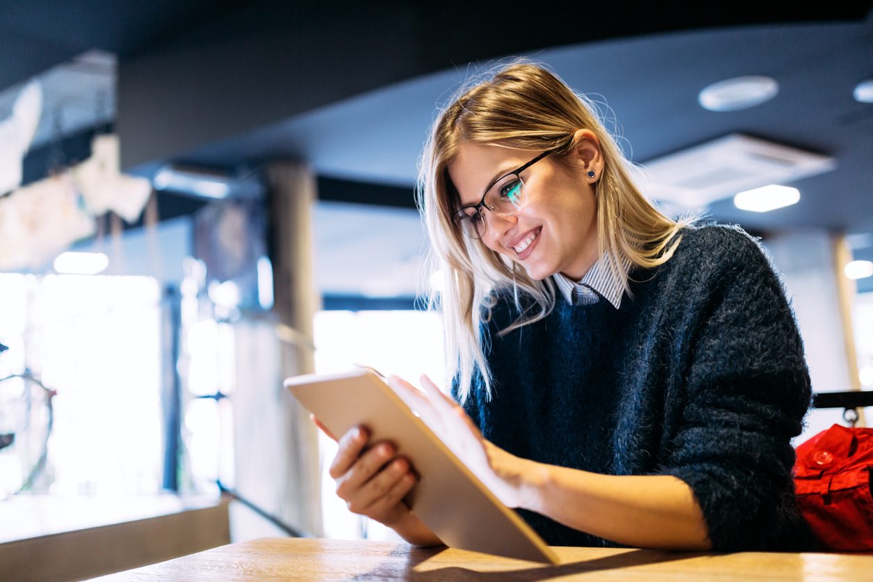 istock\ قراءة القصص