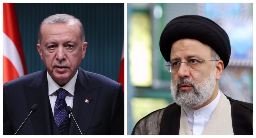 الرئيس الإيراني إبراهيم رئيسي والرئيس التركي رجب طيب أردوغان