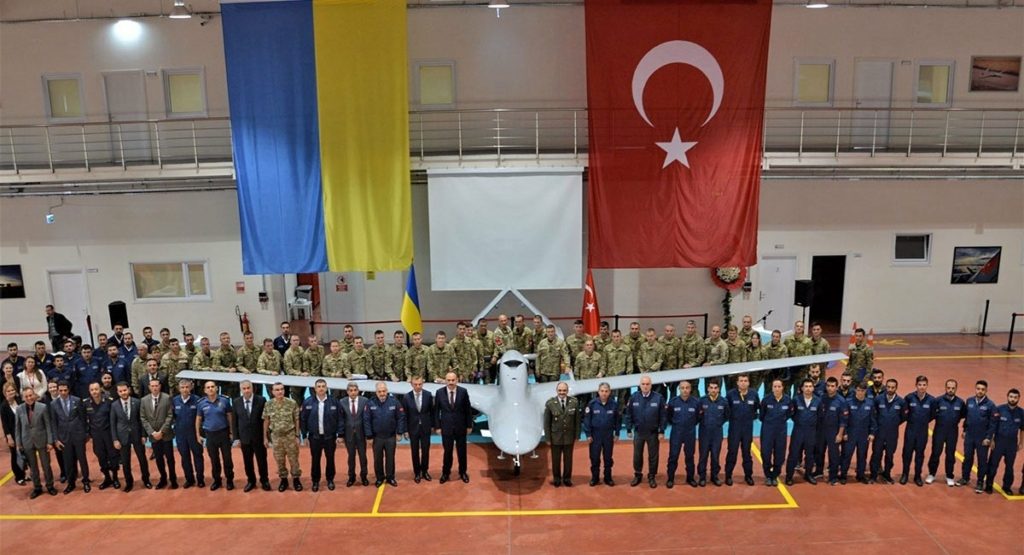بيرقدار الطائرات المسيرة التركية