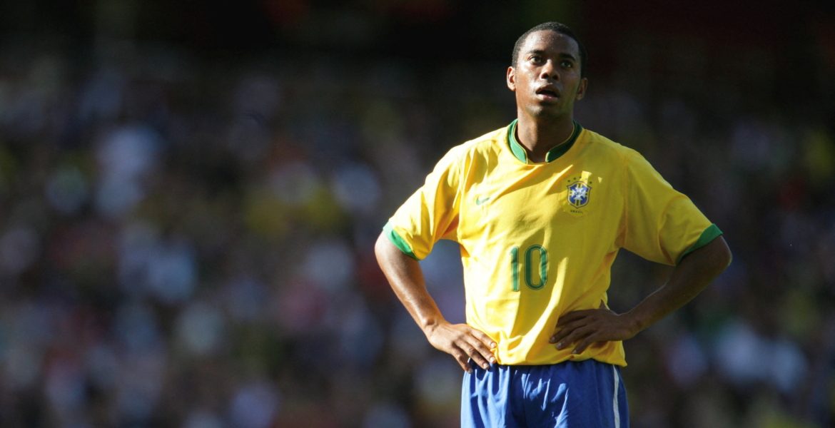 البرازيلي روبينيو تورط بقضية اغتصاب في إيطاليا (رويترز)