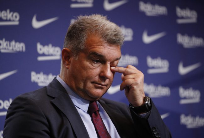 لماذا صمت ريال مدريد طويلاً ثم قرر التصعيد؟.. التفاصيل الكاملة لقضية نيغريرا التي هزت عرش برشلونة