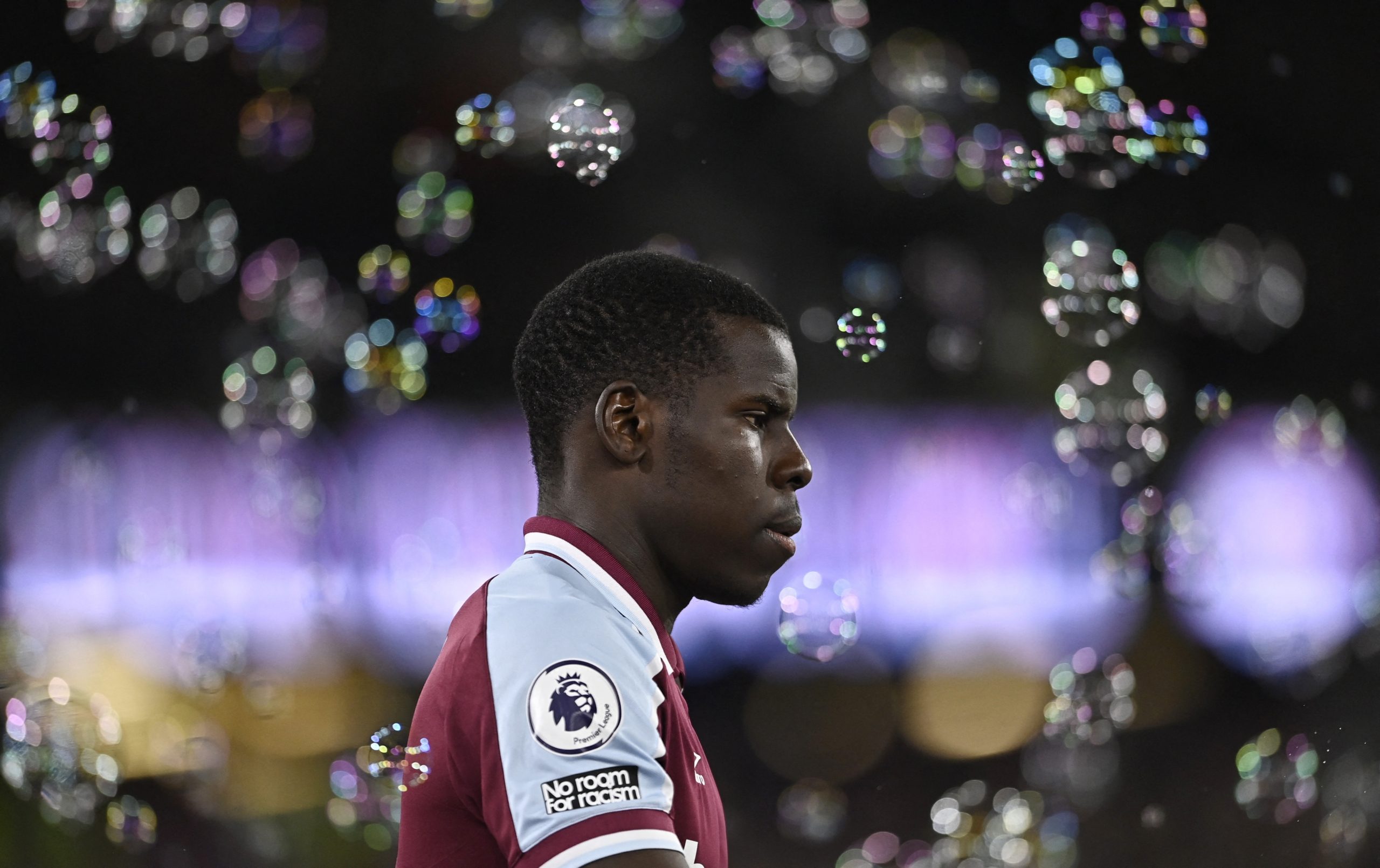 كورت زوما لاعب وست هام (رويترز)