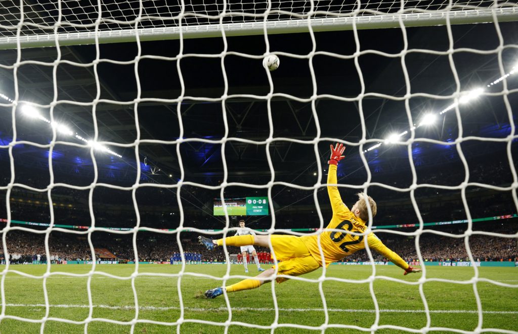 أطول 5 ركلات ترجيح في تاريخ كرة القدم (رويترز)