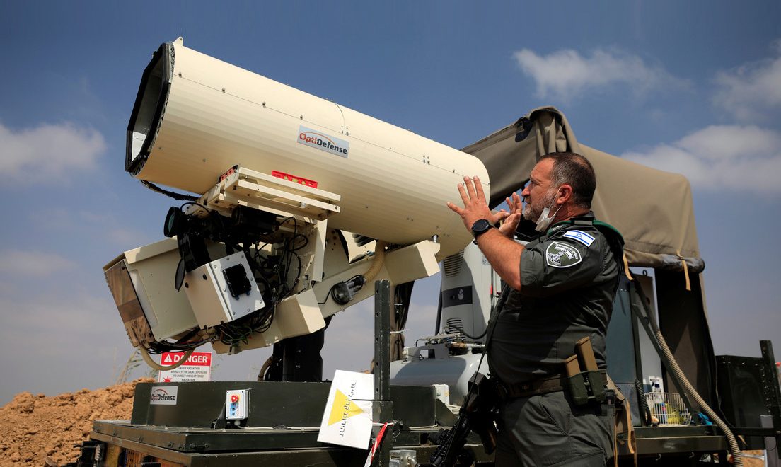 إسرائيل تنوي تشغيل “جدار الليزر الدفاعي” لحمايتها من صواريخ المقاومة، لكن ماذا عن فاعليتها؟