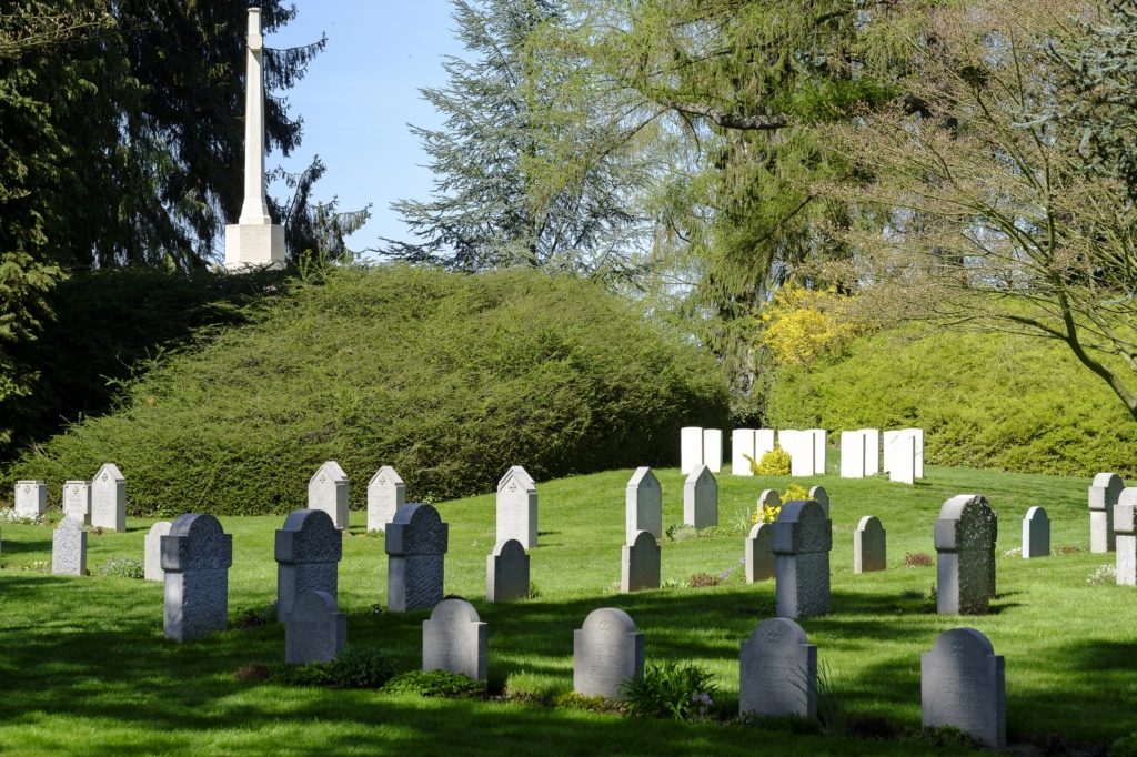 أستراليا سرقة رأسين بشريين مقبرة