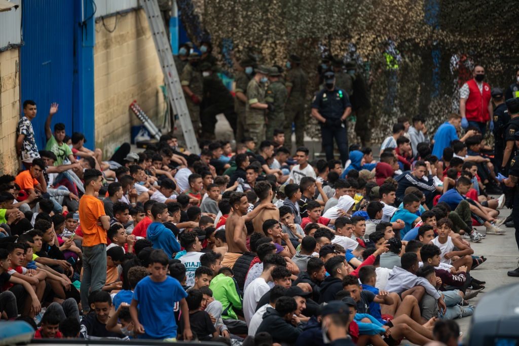 محكمة إسبانيا تنتصر للمغاربة