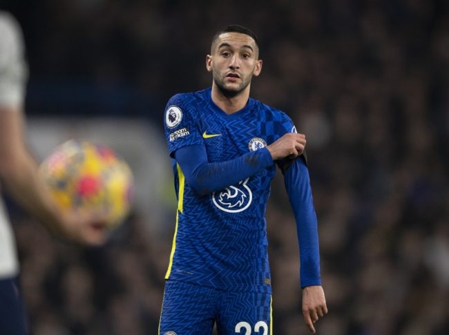 اعتزال حكيم زياش اللعب للمنتخب المغربي يثير الجدل.. قرار نجم تشيلسي “صدم” الجمهور