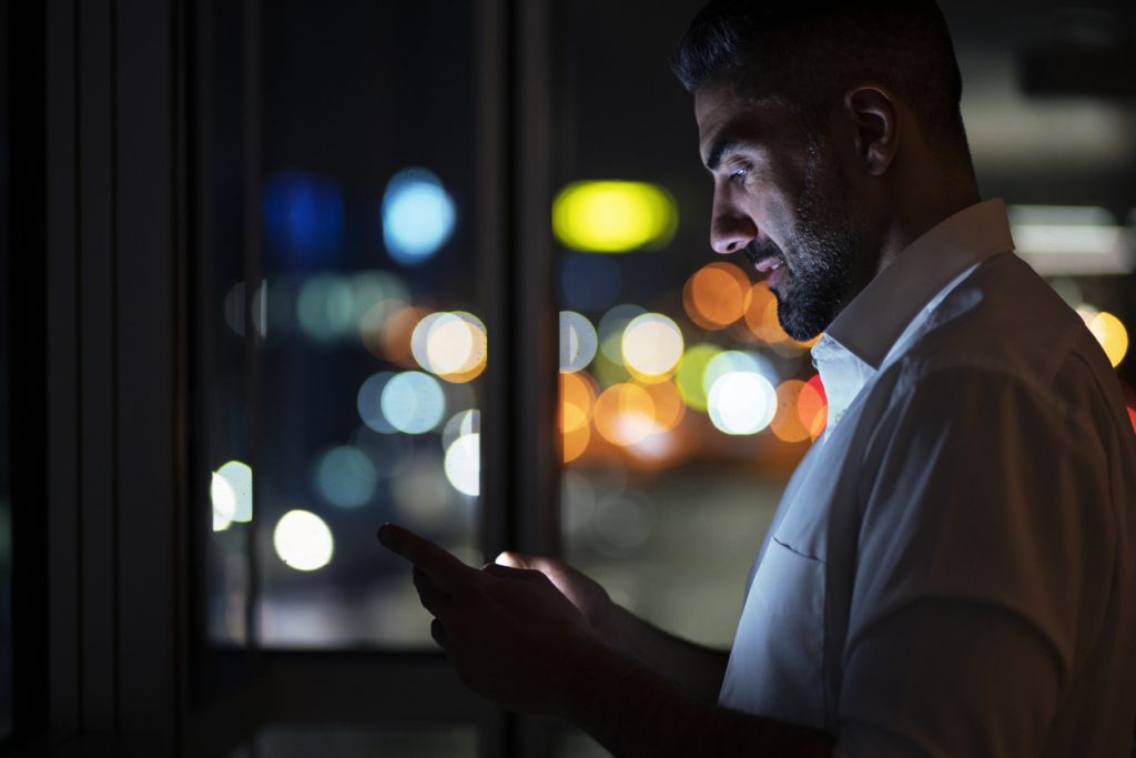 لهذه الأسباب ليست كل النساء موديلز ولا ينبغي مقارنة زوجتك بمن ترى صورهن على إنستغرام (صورة تعبيرية)/ Istock