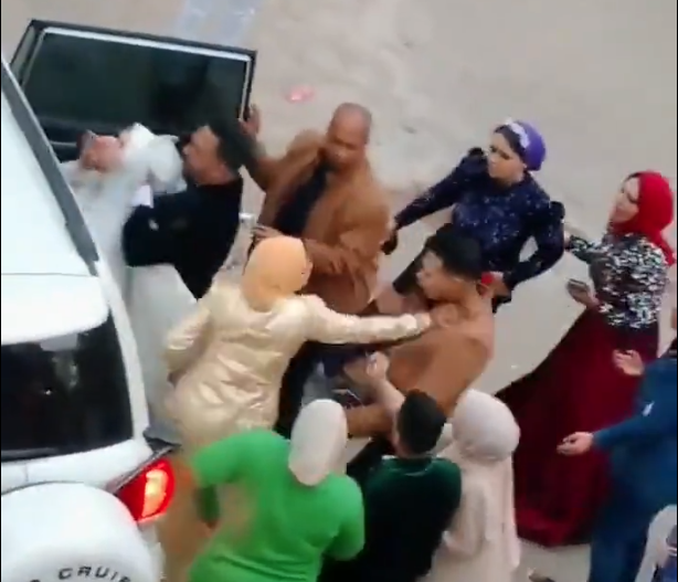 الاعتداء على "عروس الإسماعيلية" من قبل زوجها، الواقعة التي أثارت جدلاً عبر مواقع التواصل في مصر