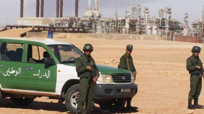 من وراء الهجمات على حدود الجزائر.. إرهابيون محاصرون، عصابات تهريب أم انتقام من قبل دولة كبرى؟