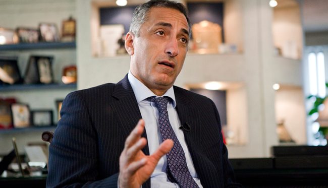 بسبب أوكرانيا أم الأموال الساخنة.. لماذا يخوض المصريون تجربة التعويم الأليمة للمرة الثانية؟