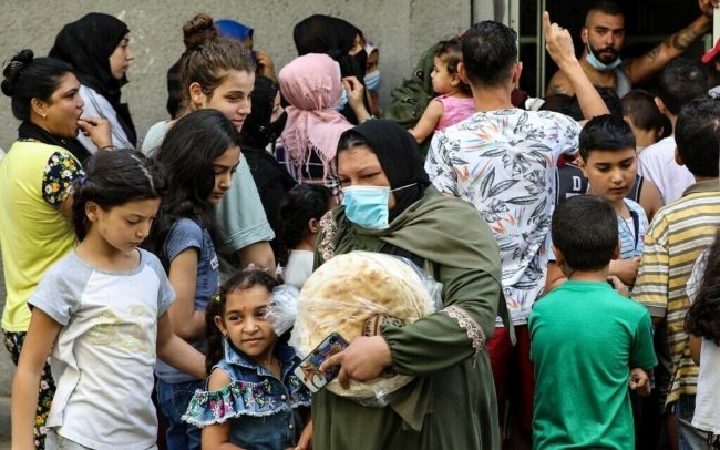 ترشيد استهلاك الطحين في لبنان وتكديس للحبوب بأوروبا: كيف تدفع حرب أوكرانيا العالم نحو أزمة غذاء كارثية؟