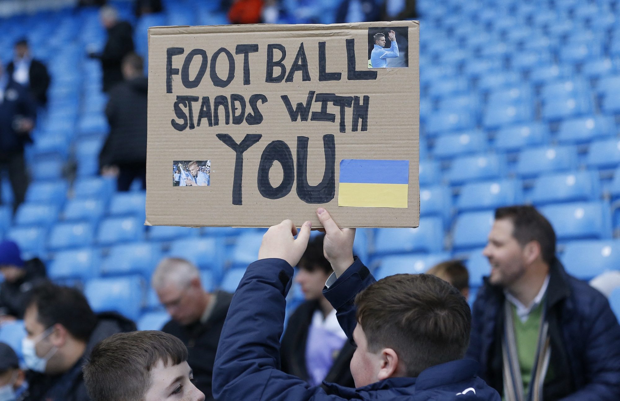 “خدعوك فقالوا”.. تداول واسع لفيديو مقدمة نارية للمعلق الشوالي ينتقد فيها تعامل الغرب مع أزمة أوكرانيا