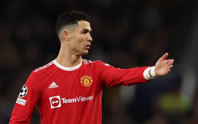 رونالدو يخسر 6 ملايين يورو بسبب سوء نتائج مانشستر يونايتد.. هل سيرحل قريباً؟