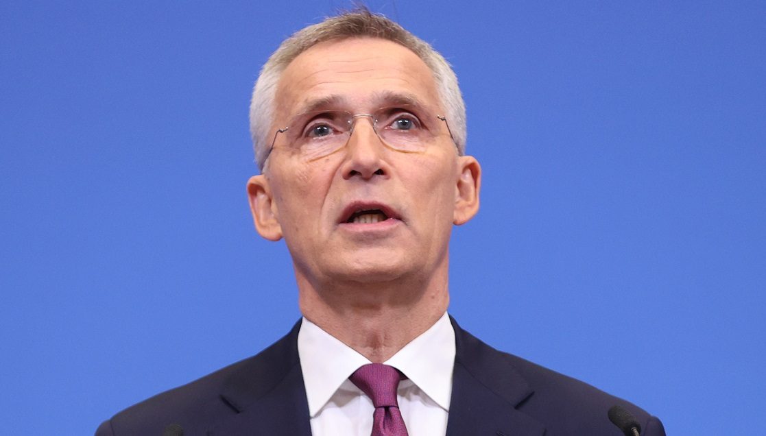 “الناتو” يكشف عن تقديراته لخسائر روسيا منذ حرب أوكرانيا.. حذّر موسكو من استخدام السلاح النووي