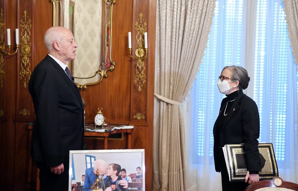 تجلاء بودن تأثير الحرب الروسية الأوكرانية على تونس