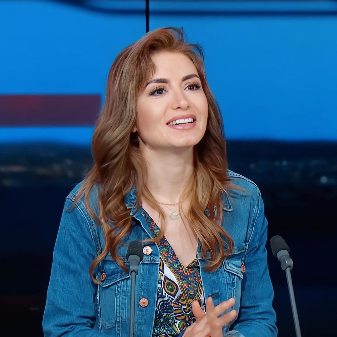 Instagram/ رشا رزق ستعود قريباً لغناء شارات أفلام الكرتون