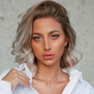 مودل روز طليق المودل روز