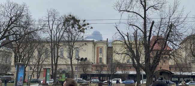 انفجارات قوية قرب لفيف الأوكرانية.. القتال يشتعل وسط ماريوبول والروس يسيطرون على بلدة قرب تشرنوبيل