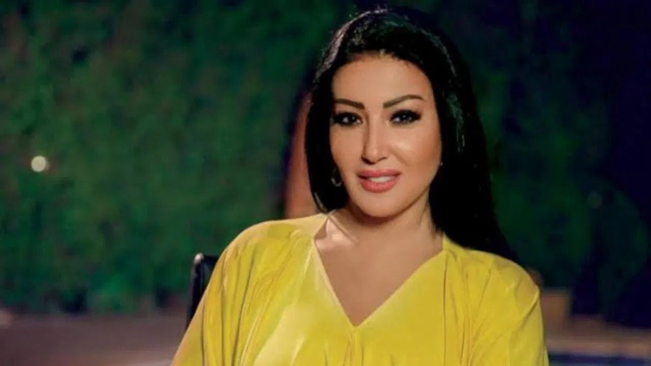 سمية الخشاب التعليم