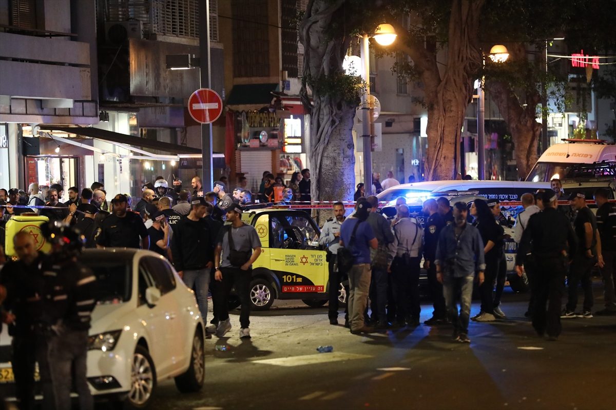 عباس يدين هجوم تل أبيب.. غانتس يرد عليه: أحسنت صنعاً، نريد المزيد من الإجراءات لوقف العمليات