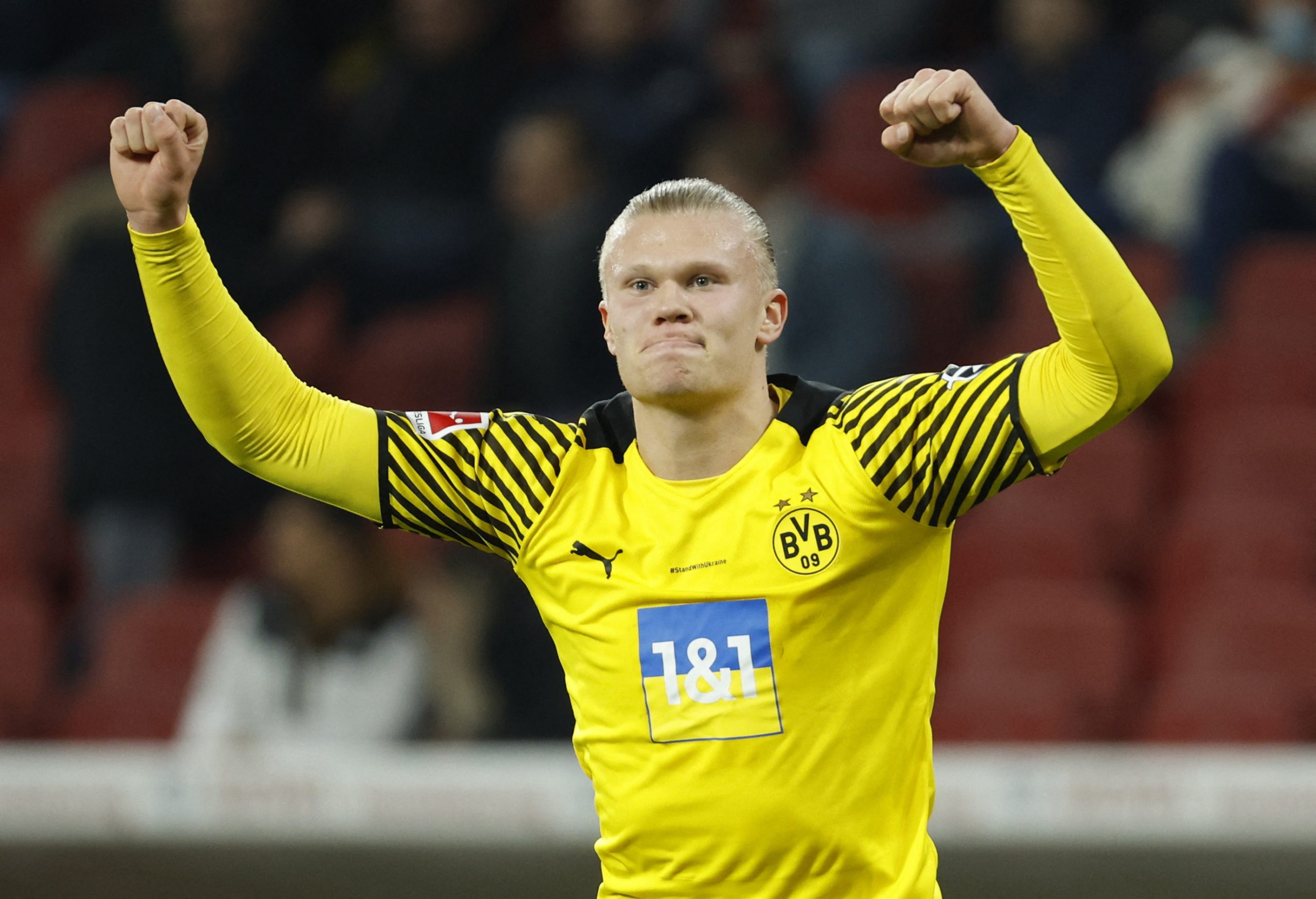إيرلينغ هالاند نجم بروسيا دورتموند (رويترز)