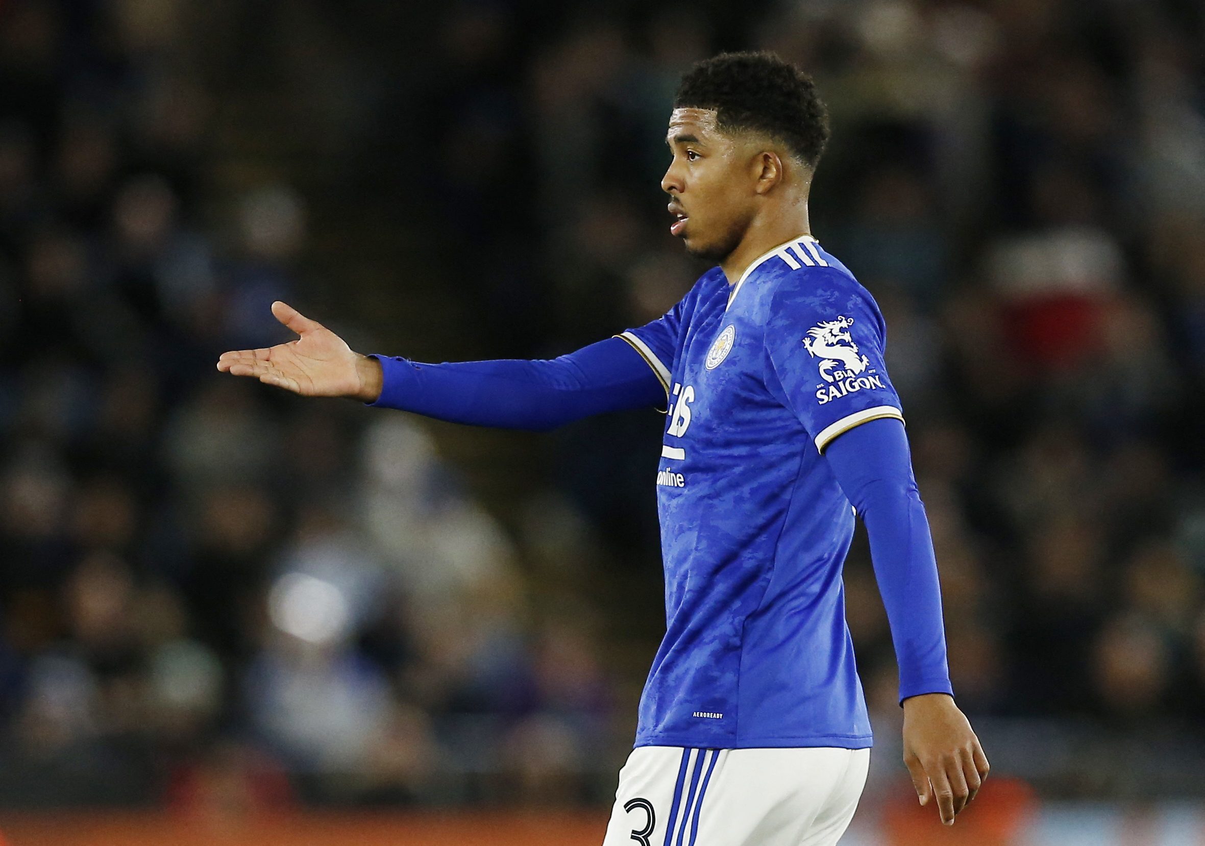 ويسلي فوفانا مدافع ليستر سيتي (رويترز)