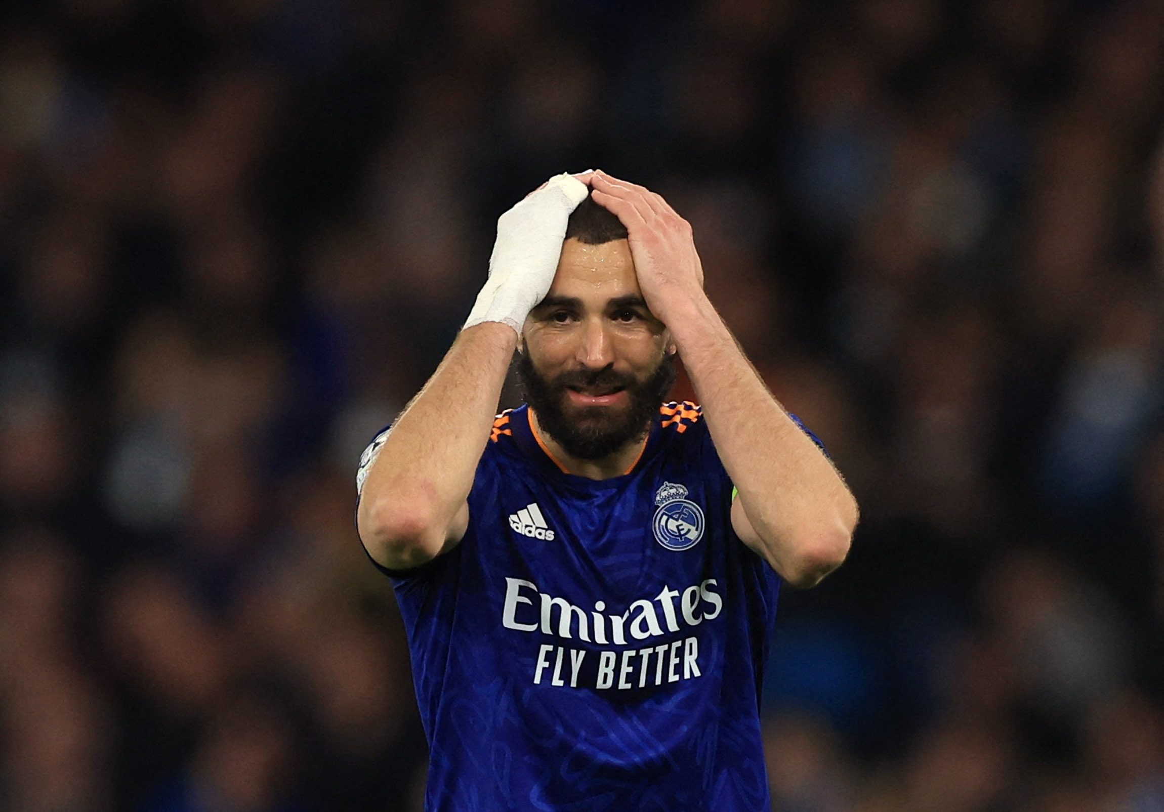 كريم بنزيمة نجم ريال مدريد (رويترز)