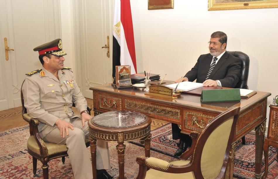 السيسي حمل حذاء مرسي