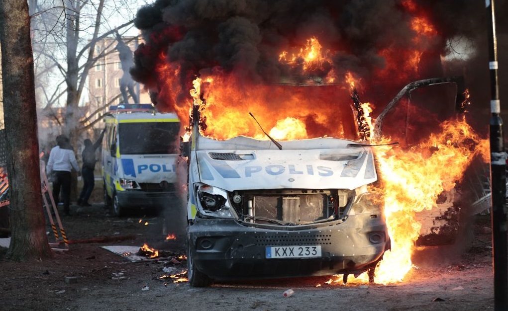 حرق القرآن السويد