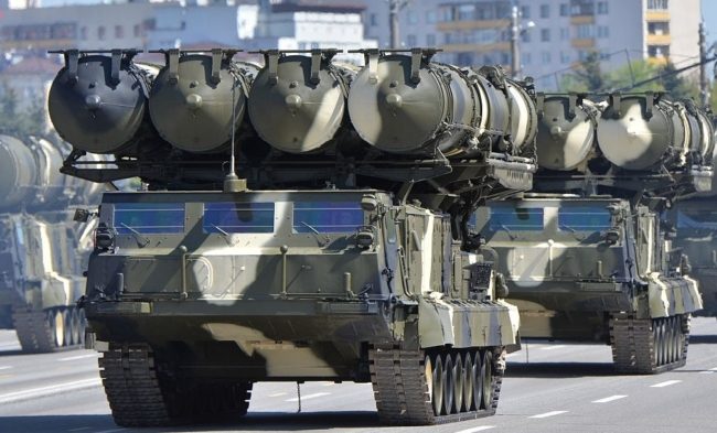 الإنفاق العسكري العالمي يحقق أرقاماً غير مسبوقة.. تخطَّى تريليونَي دولار، وأوروبا وأمريكا بالمقدمة