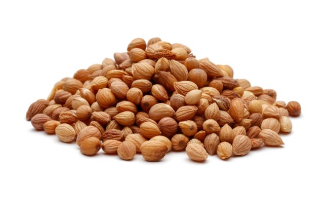 يحارب السرطان ومفيد لمرضى السكري.. فوائد المحلب واستخداماته في الطعام