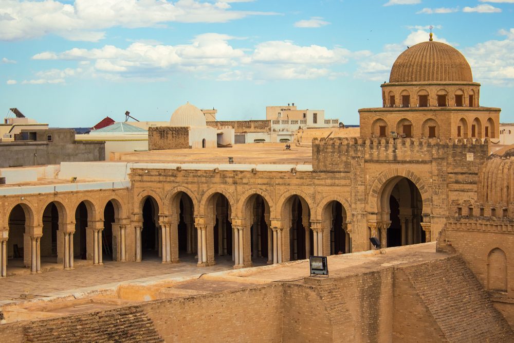 shutterstock\ جامع عقبة بن نافع