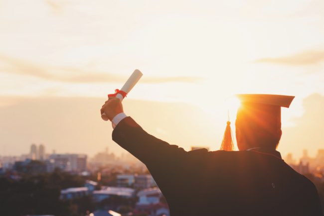 تجربتي ما بعد التخرج.. كيف يمكنك أن تبدأ حياتك العملية؟