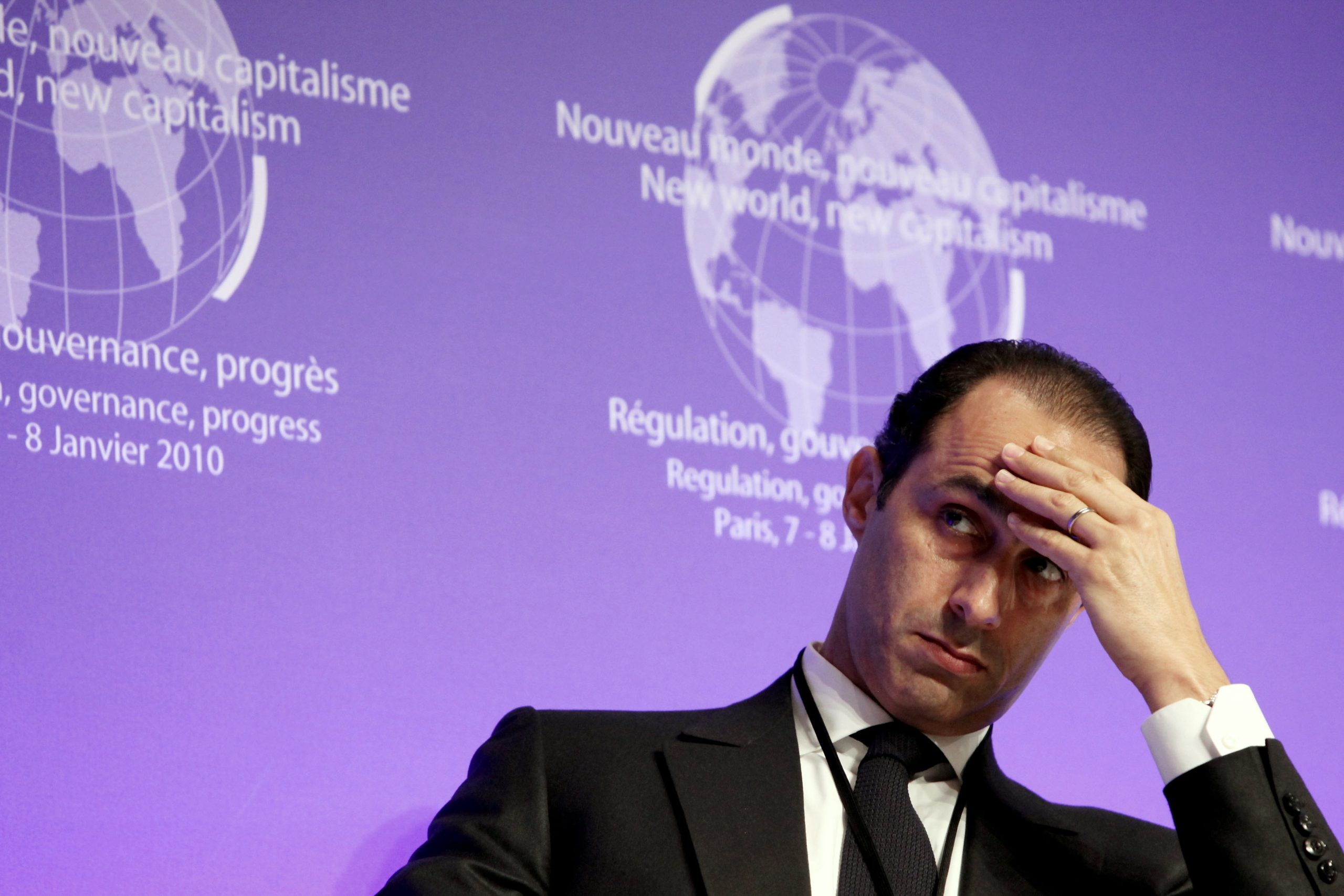 أكثر من مجرد تبرئة لسمعة والده.. قراءة في بيان جمال مبارك الأخير