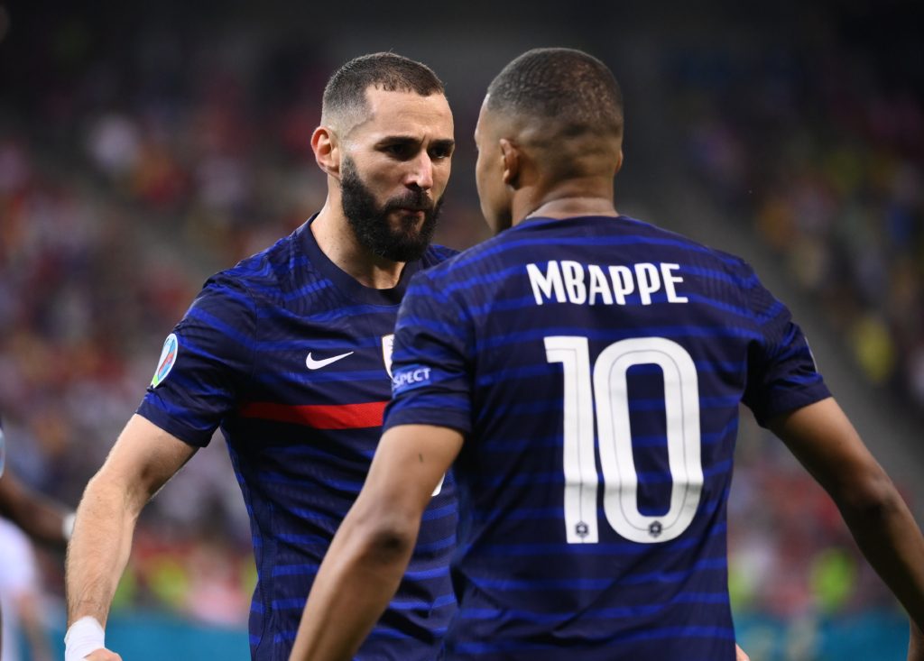 اتهم بنزيمة مبابي بالخيانة بسبب ريال مدريد؟