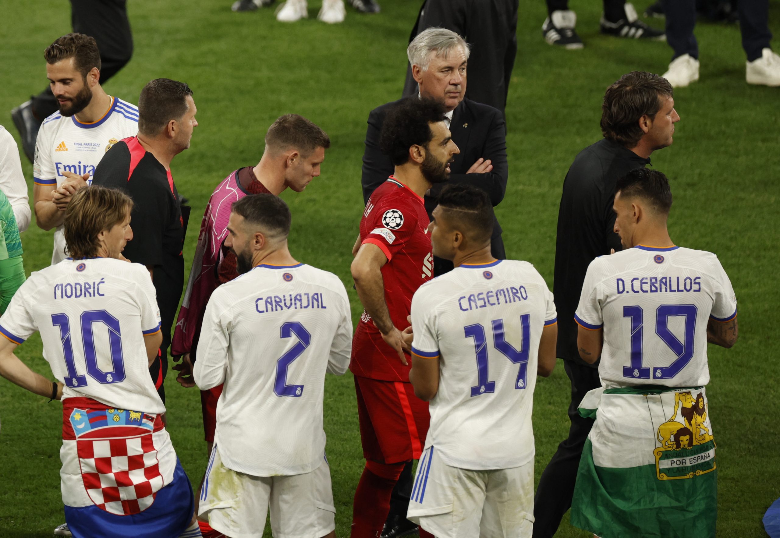 الإتحاد المصري عقّب على فيديو الهتاف ضد محمد صلاح (رويترز)