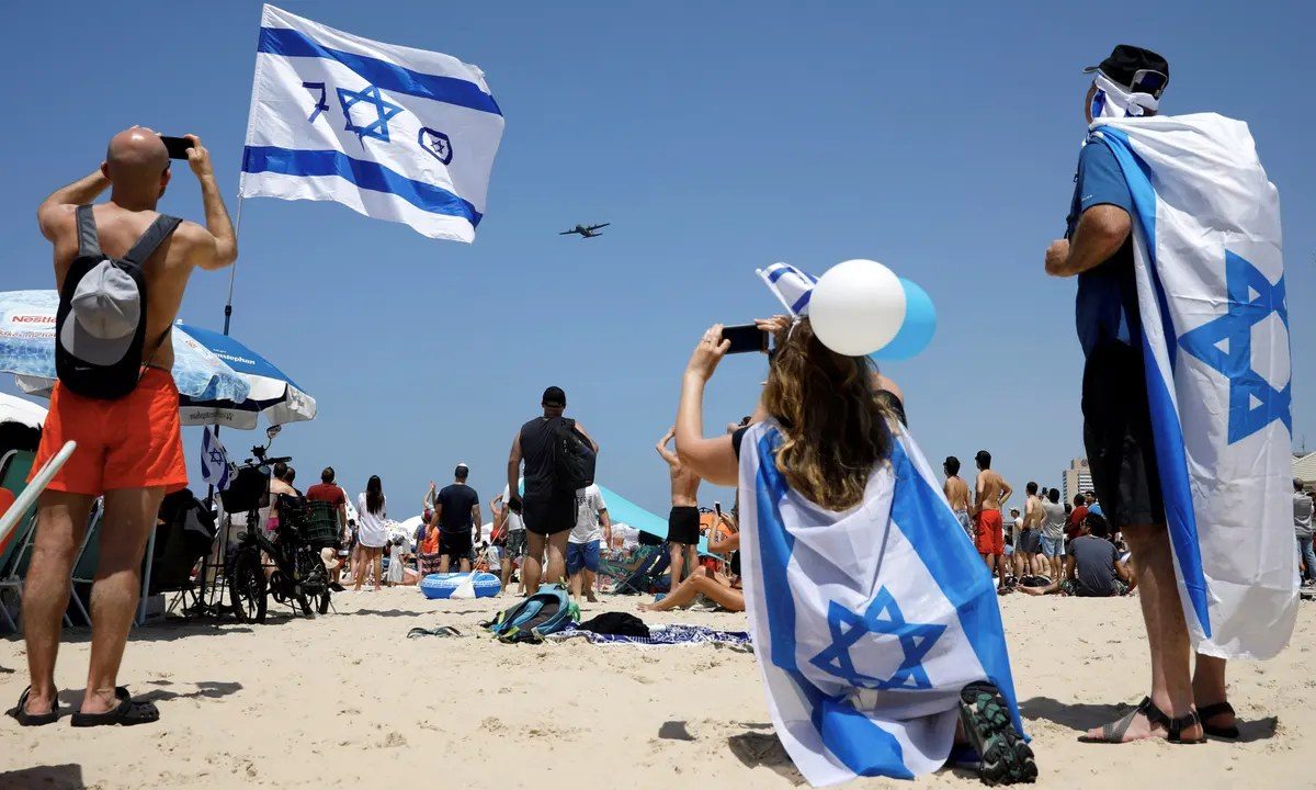 كيف تجند إيران جواسيس لها في إسرائيل؟ هآرتس: نقطة ضعف خطيرة تستغلها طهران مجدداً لإسقاط العملاء!