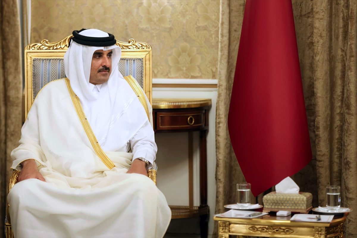 وصفها بـ”الجريمة النكراء”.. أمير قطر يدعو إلى محاسبة قتلة شيرين أبو عاقلة