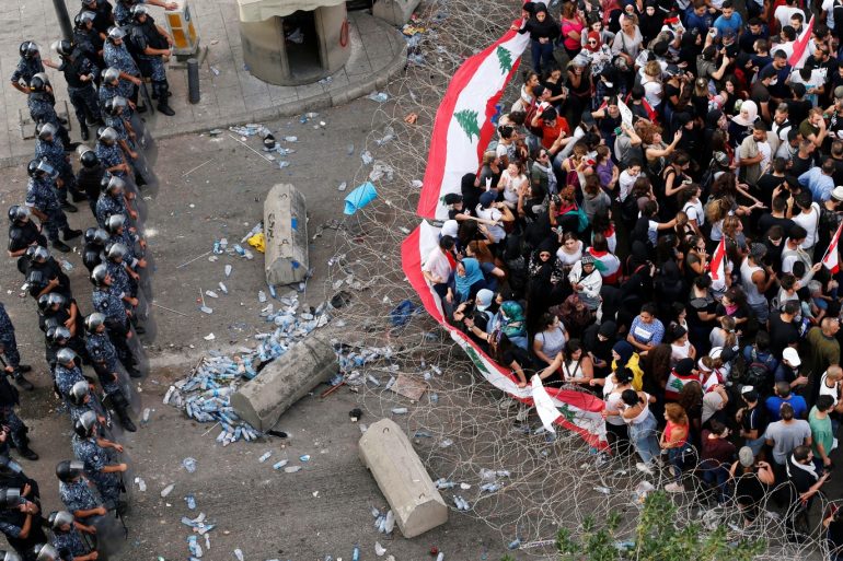 مرشحو الثورة في لبنان