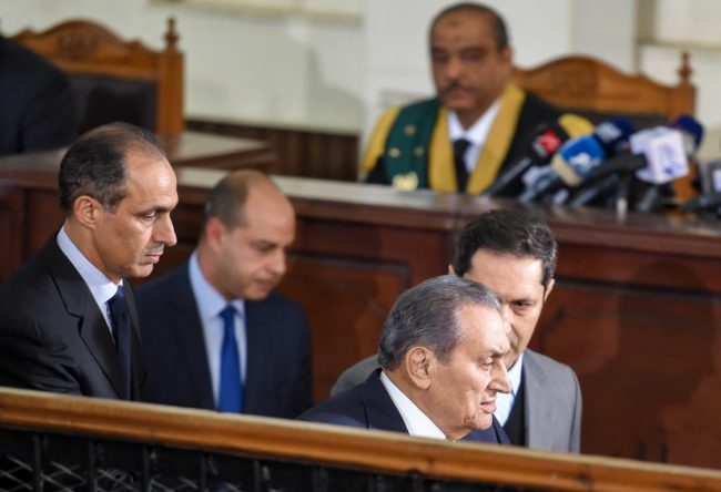 جمال مبارك في بيان متلفز بعد غياب 11 عاماً.. وجَّه كلمة لوالده حول “الأموال المهربة” وتوعَّد المشوِّهين لأسرته “فيديو”