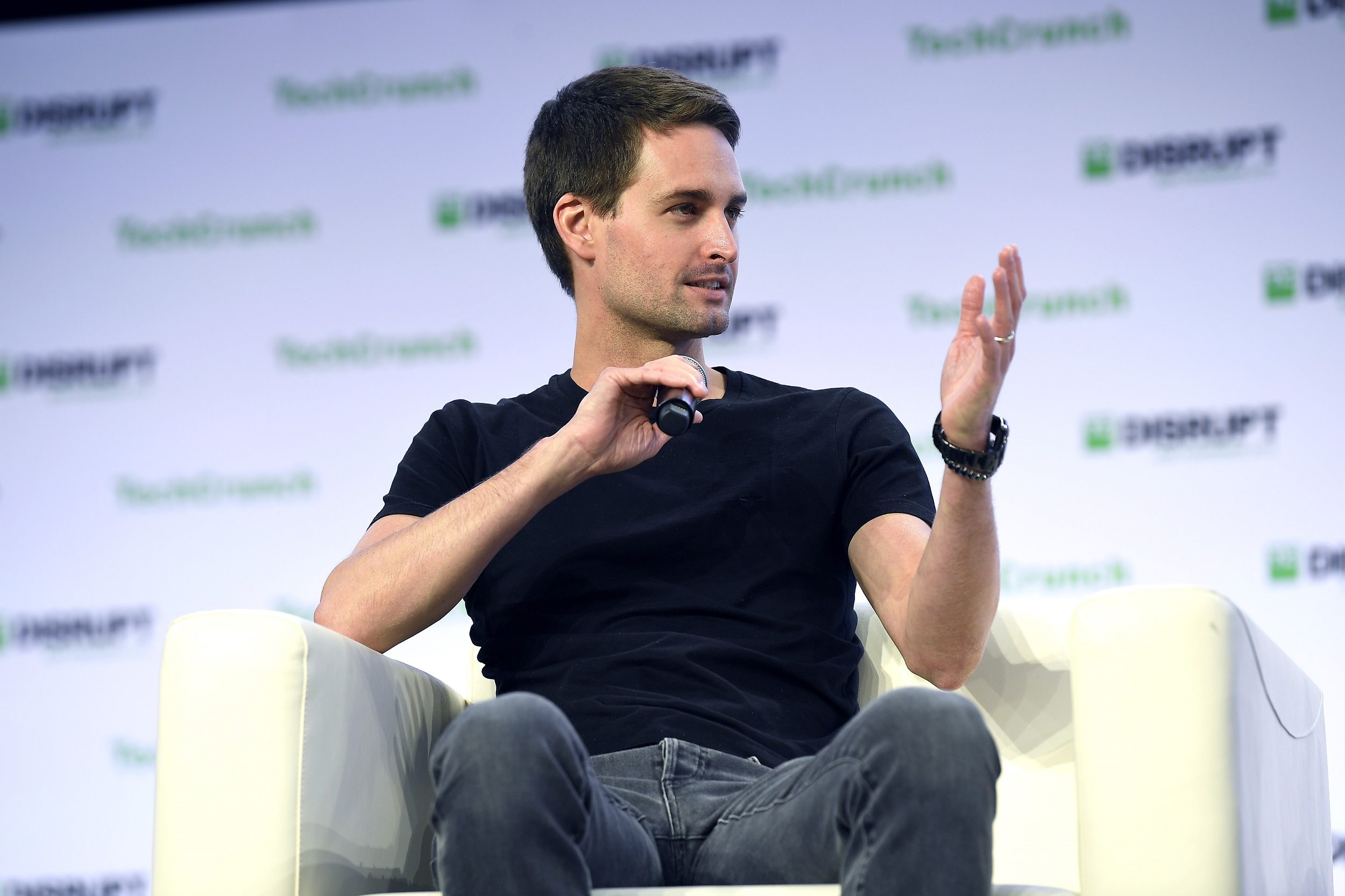 رئيس سناب شات إيفان شبيغل