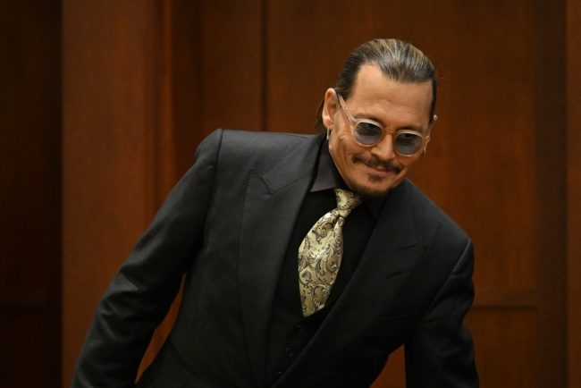 محامية جوني ديب في الجلسة الختامية: أعِيدوا ديب إلى حياته الطبيعية التي دمرتها هيرد