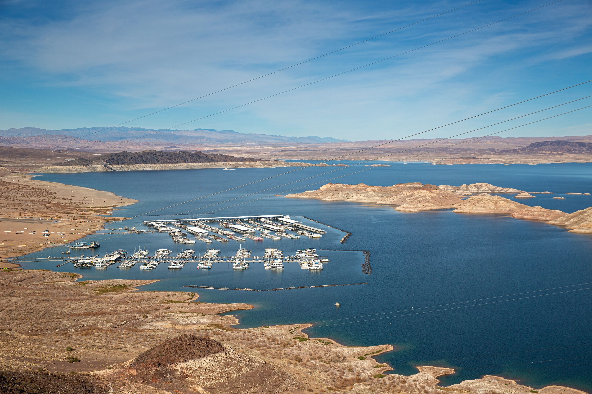 أمريكا بحيرة ميد