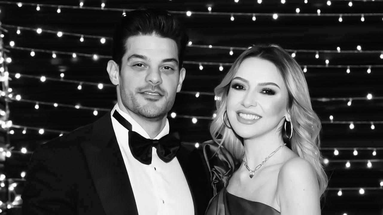 المغنية التركية هاديسا